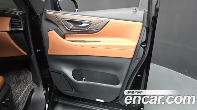 Toyota Alphard 4th Gen — Фото автомобиля 14