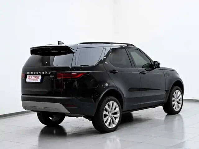 Land Rover Discovery — Фото автомобиля 7