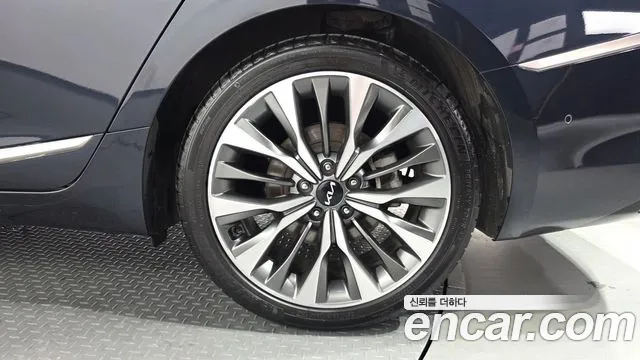 Kia K8 — Фото автомобиля 6