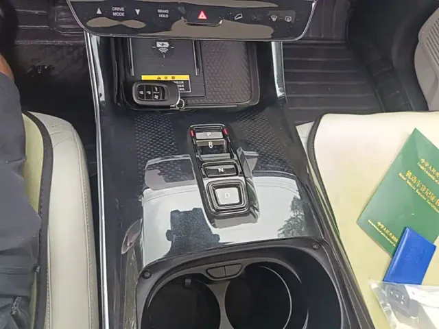 Honda GAC Honda P7 — Фото автомобиля 13
