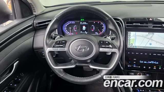 Hyundai Tucson Tucson (NX4) Дизель 2.0 2WD — Фото автомобиля 13