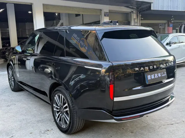 Land Rover Range Rover — Фото автомобиля 21