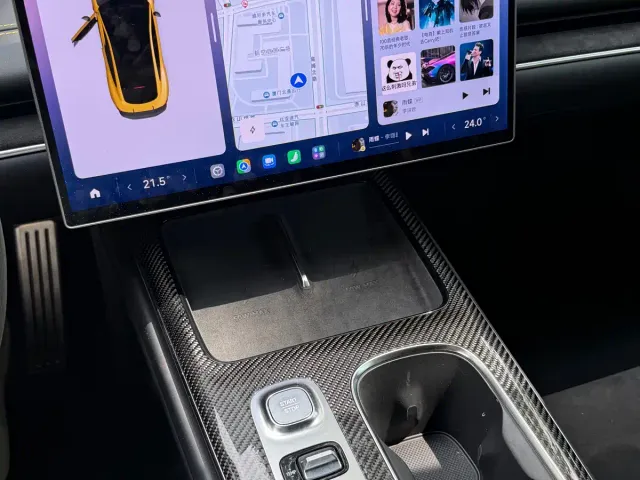 Xiaomi SU7 Ultra — Фото автомобиля 15