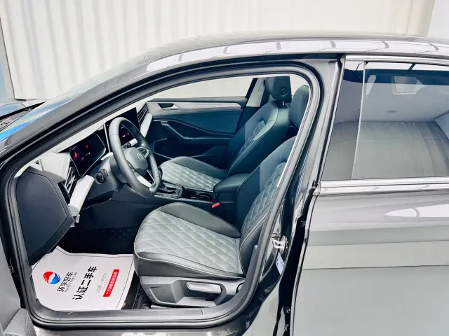 Volkswagen Sagitar — Фото автомобиля 20