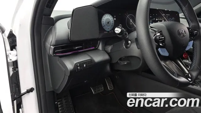 Hyundai Avante CN7 — Фото автомобиля 13