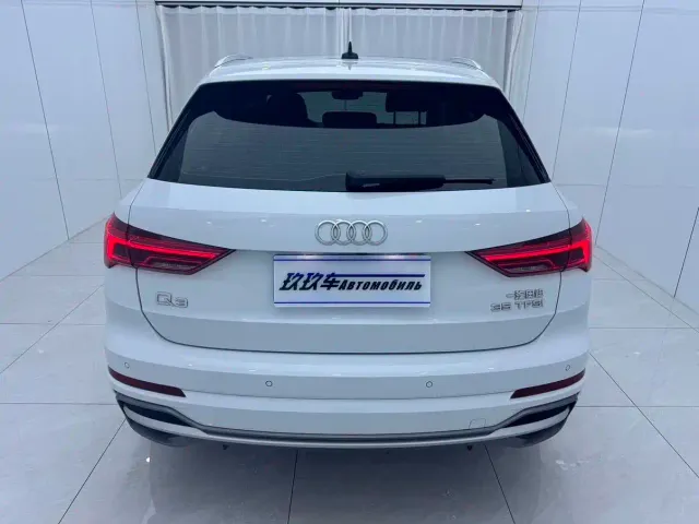 Audi Q3 — Фото автомобиля 5