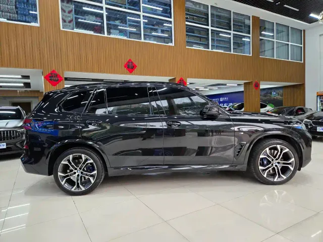 BMW X5 — Фото автомобиля 13