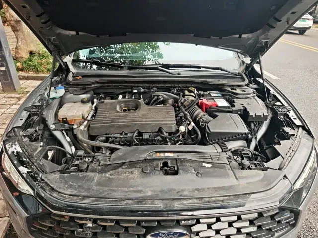 Ford Mondeo — Фото автомобиля 21