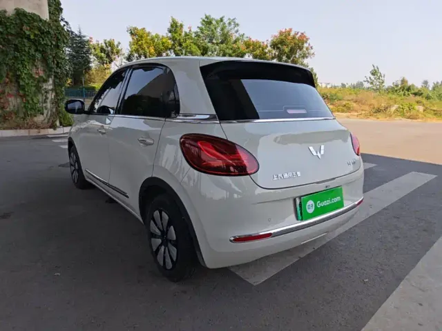 Wuling Motors Wuling Bingo 2023 Model 333km Joy+ Version — Фото автомобиля 4