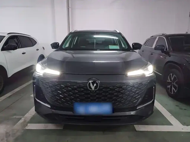 Changan CS55 Plus — Фото автомобиля 2