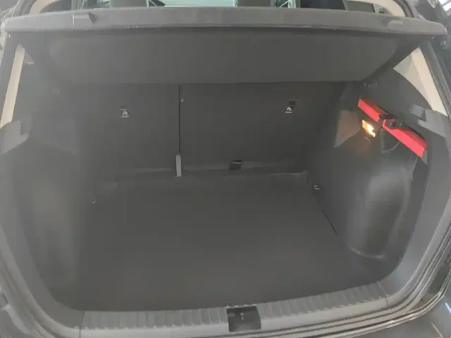 Volkswagen Tharu — Фото автомобиля 4