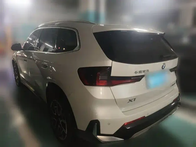 BMW X1 — Фото автомобиля 24