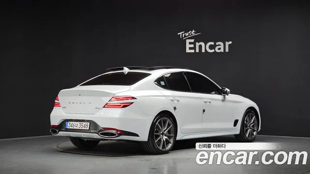 Genesis G70 New — Фото автомобиля 2