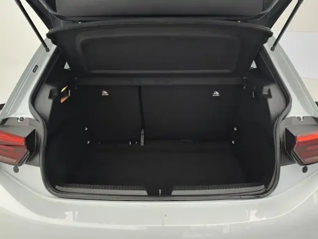 Volkswagen ID.3 — Фото автомобиля 4
