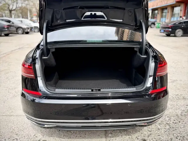 Volkswagen Passat — Фото автомобиля 14