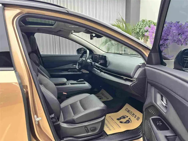 Nissan Ariya — Фото автомобиля 12