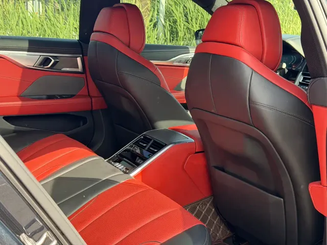 BMW 8 Series — Фото автомобиля 25