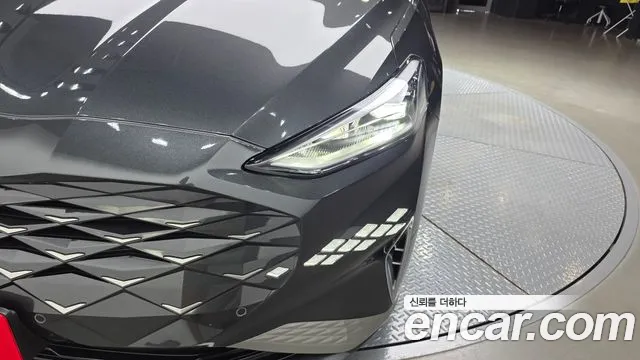 Kia K8 Hybrid — Фото автомобиля 7