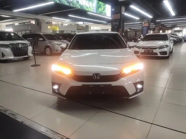 Honda Civic — Фото автомобиля 2