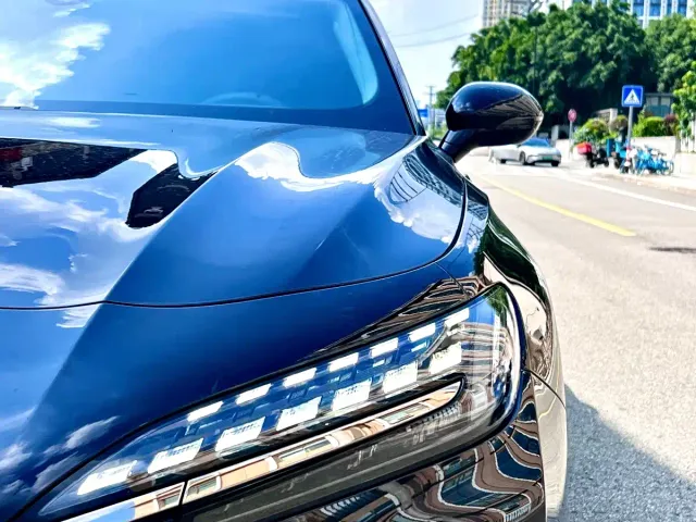 Hongqi H6 — Фото автомобиля 5