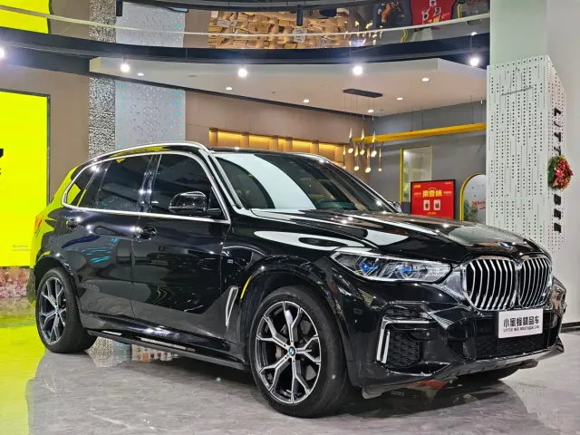 BMW X5 — Фото автомобиля 3
