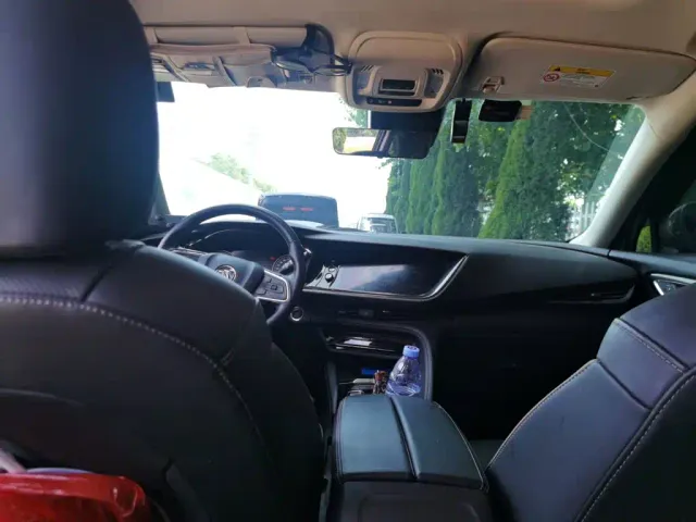 Buick Envision Plus — Фото автомобиля 8
