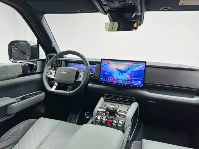 BYD FangChengBao Leopard 5 — Фото автомобиля 21