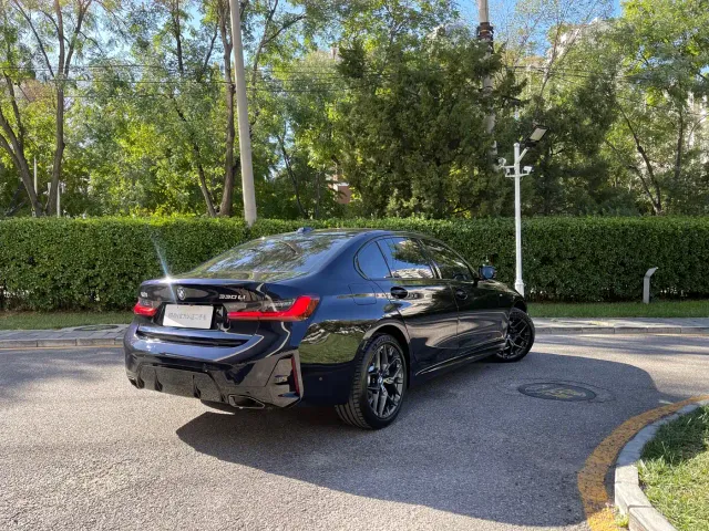 BMW 3 Series — Фото автомобиля 5