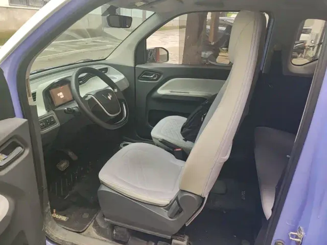 Wuling Hongguang Mini EV — Фото автомобиля 14