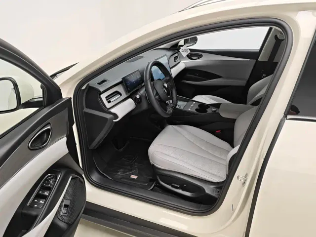 BYD Seal 06 DM-i Touring — Фото автомобиля 13
