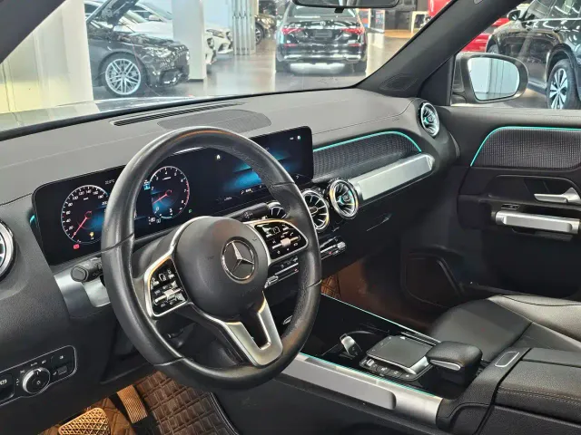 Mercedes-Benz GLB-Class — Фото автомобиля 6