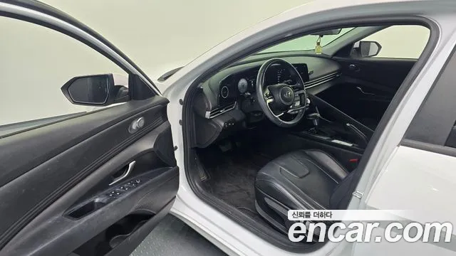 Hyundai Avante — Фото автомобиля 17