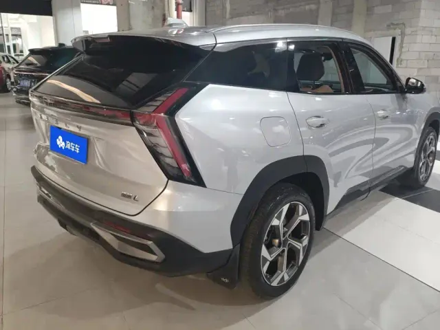 Geely Boyue L — Фото автомобиля 3