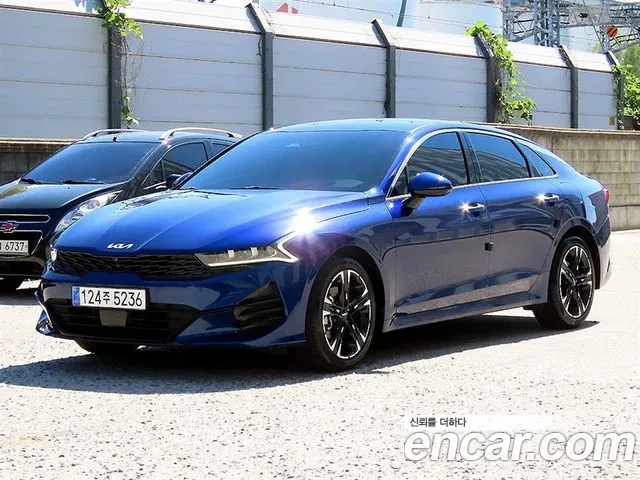 Фотография автомобиля — Kia K5 Generation 3