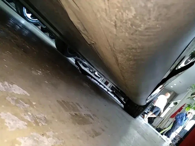 Tesla Model Y — Фото автомобиля 20