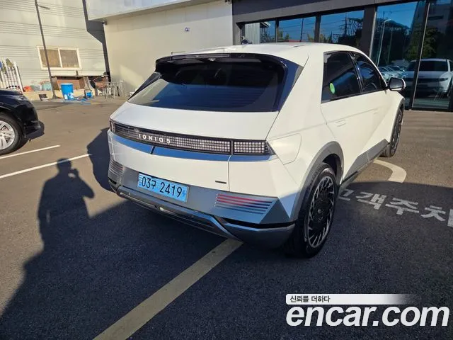 Hyundai Ioniq 5 — Фото автомобиля 4