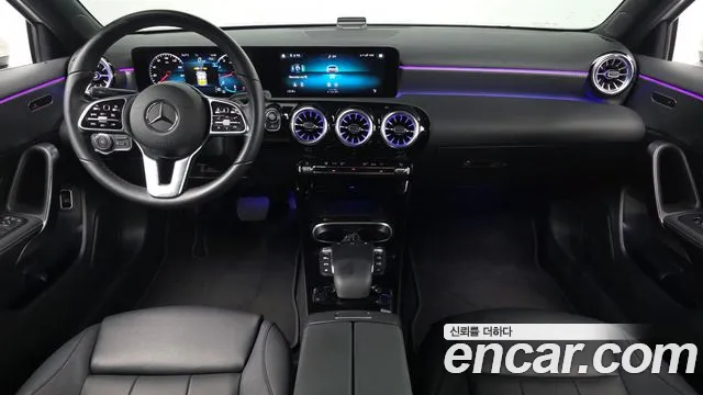 Mercedes-Benz A-Class — Фото автомобиля 7