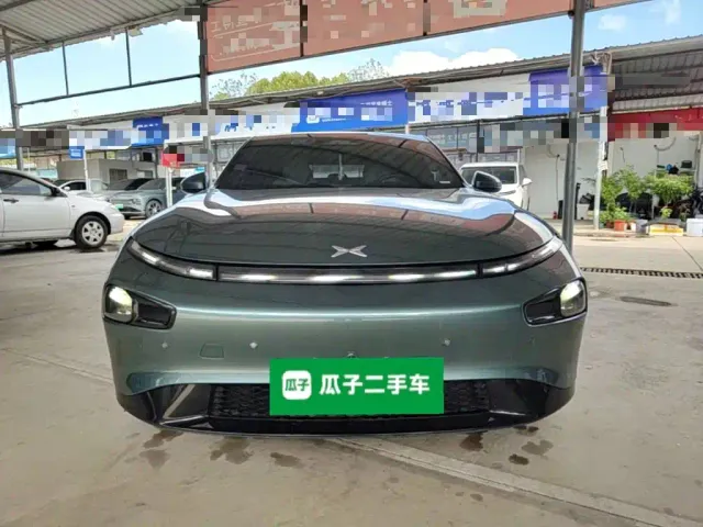 Xpeng P7 — Фото автомобиля 2