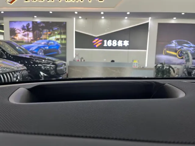 Mercedes-Benz GLE-Class — Фото автомобиля 25