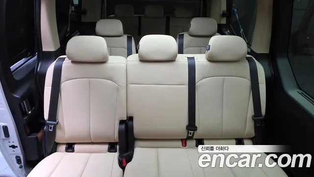 Hyundai Staria — Фото автомобиля 25