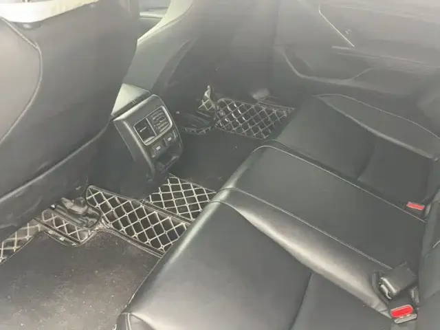 Honda Accord — Фото автомобиля 3
