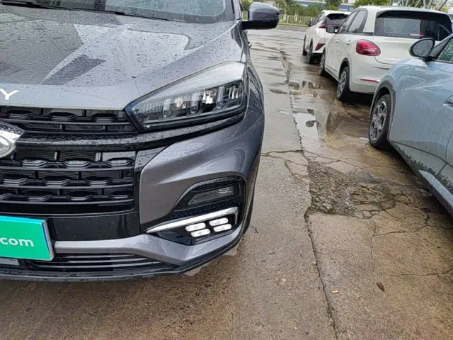 Chery Tiggo 8 — Фото автомобиля 23