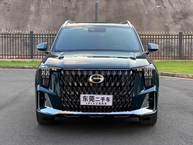 GAC Trumpchi GS8 — Фото автомобиля 3