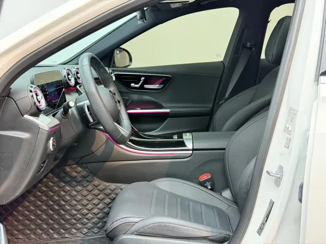 Mercedes-Benz C-Class — Фото автомобиля 11