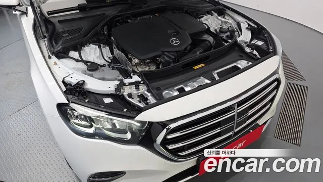 Mercedes-Benz E-Class W214 — Фото автомобиля 9