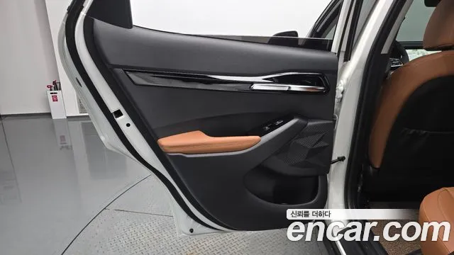 Kia Seltos Бензин 1.6 турбо 2WD — Фото автомобиля 24