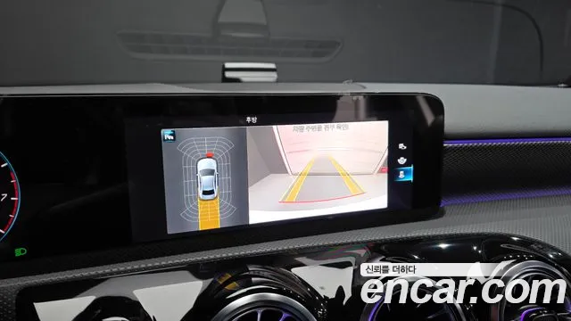 Mercedes-Benz A-Class — Фото автомобиля 16