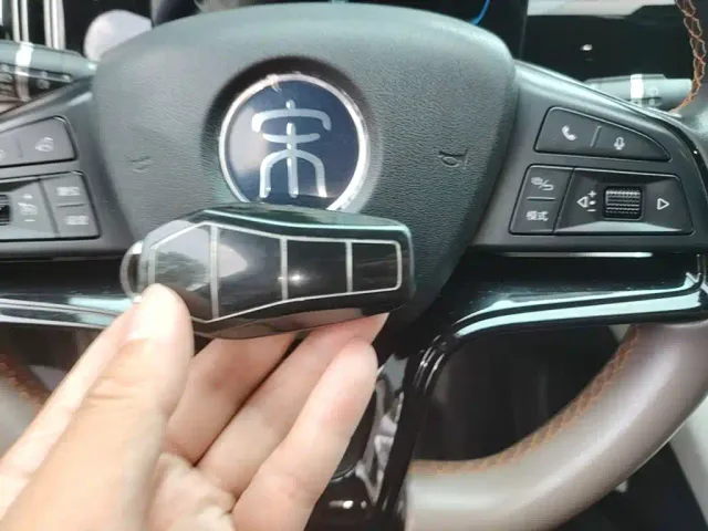 BYD Song Pro — Фото автомобиля 8