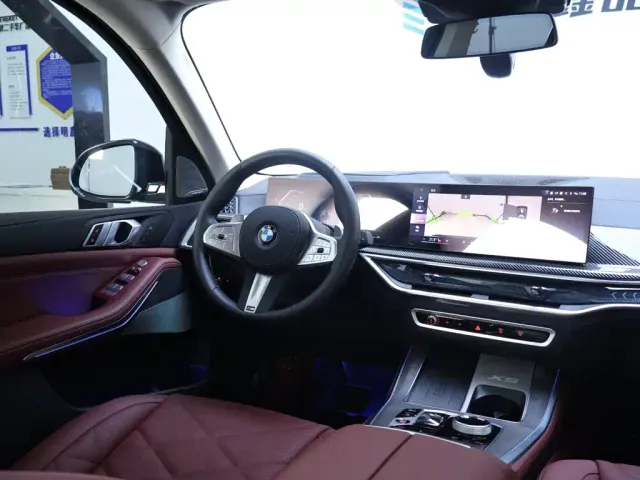 BMW X5 — Фото автомобиля 14