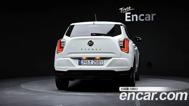 KG_Mobility_Ssangyong TIBOLI Very New Tivoli Бензин 1.5 2WD — Фото автомобиля 4